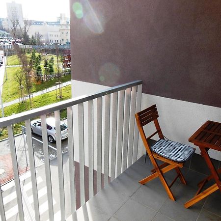 Apartman Bratislava City & Parking Екстериор снимка