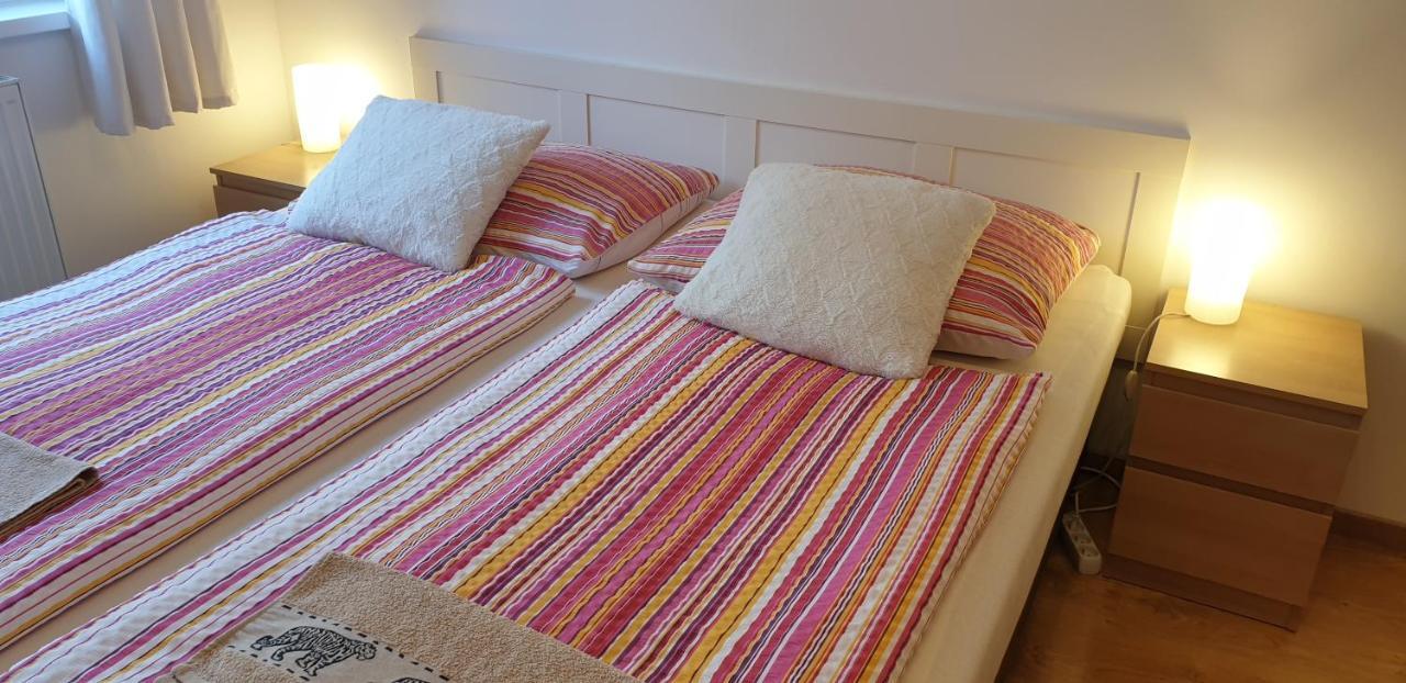 Apartman Bratislava City & Parking Екстериор снимка